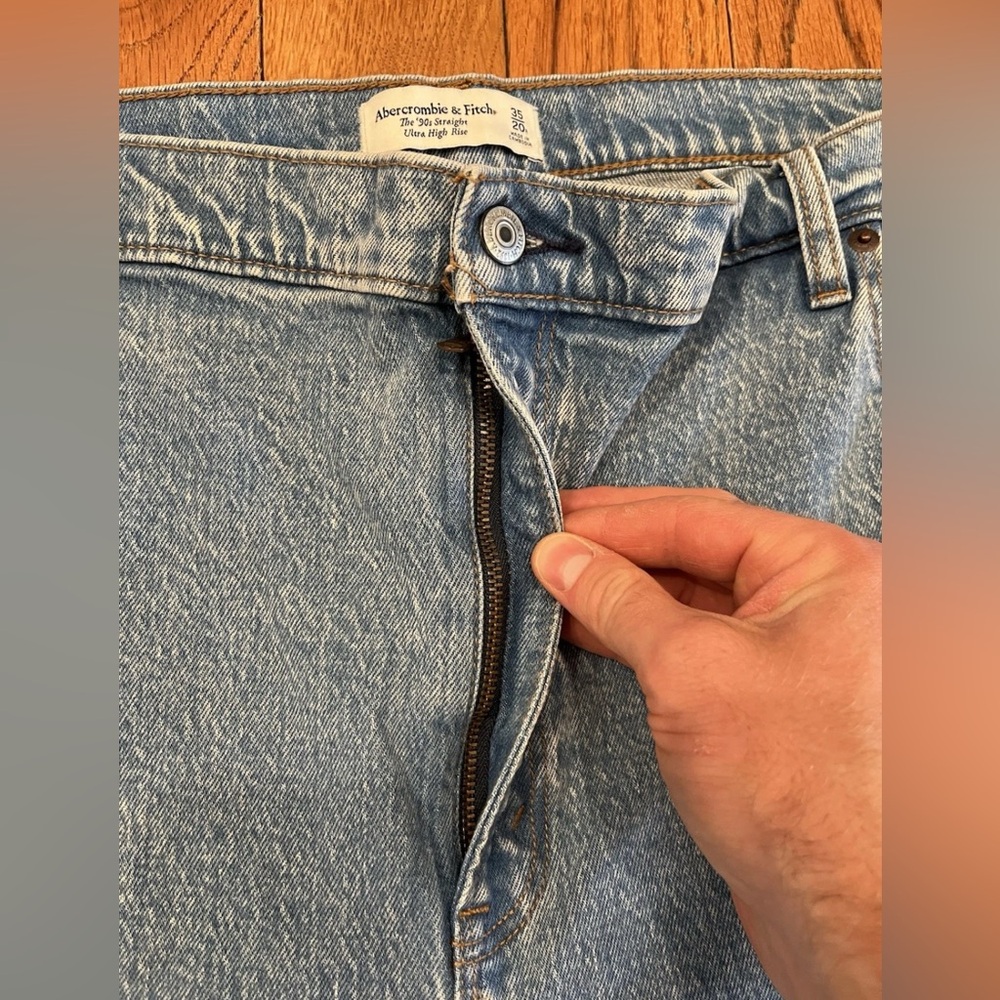 Abercrombie & Fitch The 90s Straight Jeans Ultra High Rise Blue Denim 35 20R New - Picture 7 of 12